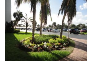 3200 N Hwy A1A, Fort Pierce, FL 34949, Sold 02/23/18