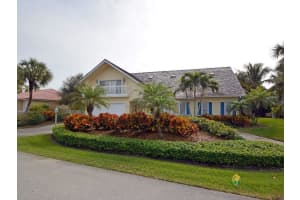 MLS# R10396387, Vero Beach, Florida 32963