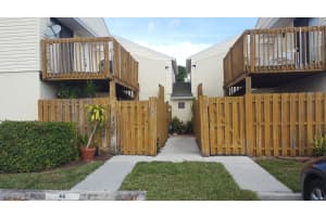 639 Executive Center Dr, West Palm Beach, FL 33401, Sold 03/12/18