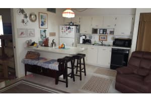 639 Executive Center Dr, West Palm Beach, FL 33401, Sold 03/12/18