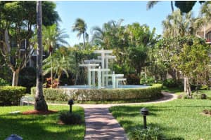 3605 S Ocean Blvd, South Palm Beach, FL 33480, Sold 05/01/18