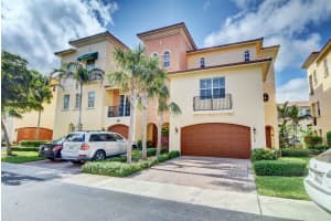 119 Ocean Bay Dr, Jensen Beach, FL 34957, Sold 06/22/18