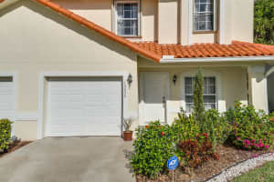 13533 Fountain View Blvd, Wellington, FL 33414, Sold 04/16/18