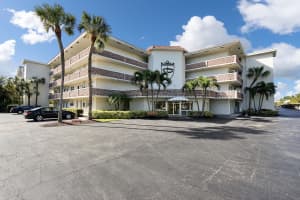 1910 S Ocean Blvd, Delray Beach, FL 33483, Sold 02/16/18