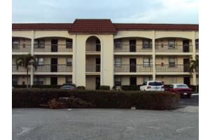 313 Lake Cir APT 311, North Palm Beach, FL 33408, Sold 02/20/18