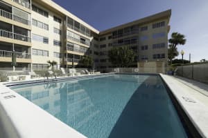 290 W Palmetto Park Rd, Boca Raton, FL 33432, Sold 03/02/18