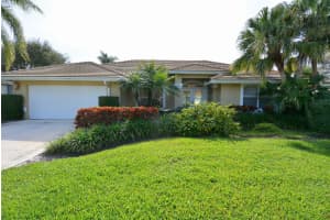 8317 SE Woodcrest Pl, Hobe Sound, FL 33455, Sold 08/31/18