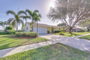802 W Patrick Cir, West Palm Beach, FL 33406, Sold 05/09/18
