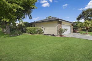 485 NW 69th St, Boca Raton, FL 33487, Sold 03/09/18