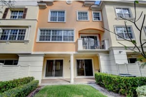 612 NE Venezia Ln, Boca Raton, FL 33487, Sold 03/16/18