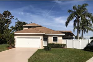 71 Rosewood Cir, Boynton Beach, FL 33436, Sold 05/01/18