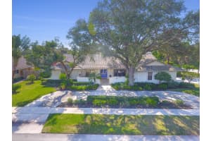 798 SW 17th St, Boca Raton, FL 33486, Sold 03/16/18