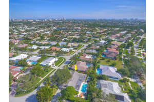 798 SW 17th St, Boca Raton, FL 33486, Sold 03/16/18