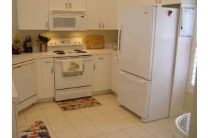 453 10th Pl, Vero Beach, FL 32960, Sold 03/27/18