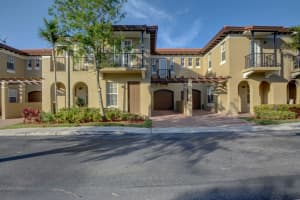 6959 Julia Gardens Dr, Coconut Creek, FL 33073, Sold 03/30/18