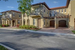 6959 Julia Gardens Dr, Coconut Creek, FL 33073, Sold 03/30/18