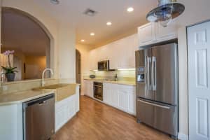 125 Las Brisas Cir, Hypoluxo, FL 33462, Sold 03/20/18