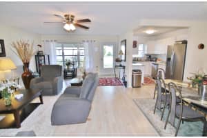 7213 E Oakridge Cir, Lantana, FL 33462, Sold 06/22/18