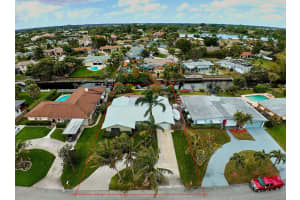 6851 Kingston Dr, Lake Worth, FL 33462, Sold 03/21/18