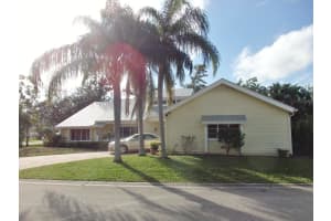 10330 SE Jupiter Narrows Dr, Hobe Sound, FL 33455, Sold 03/01/18