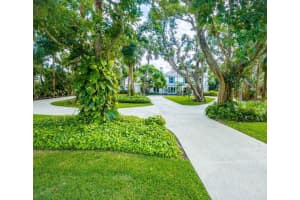 12400 Plantation Ln, North Palm Beach, FL 33408, Sold 08/16/19