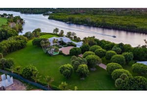 14 Bassett Creek Trail N, Hobe Sound, FL 33455, Sold 10/22/20