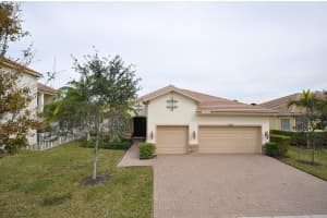 8192 Butler Greenwood Dr, Royal Palm Beach, FL 33411, Sold 05/11/18