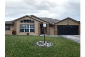 6811 Dickinson Terrace, Port St. Lucie, FL 34952, Sold 02/27/18