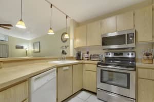 15737 Woodgate Ct, Sunrise, FL 33326, Sold 03/30/18