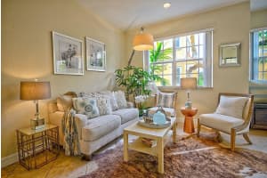 295 NE 5th Ave, Delray Beach, FL 33483, Sold 03/23/18