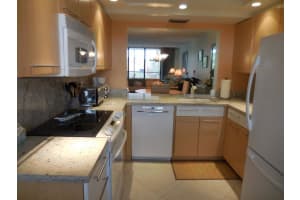 2070 Homewood Blvd, Delray Beach, FL 33445, Sold 03/28/18