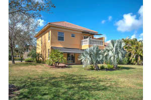 6116 57th Ct, Vero Beach, FL 32967, Sold 07/02/18