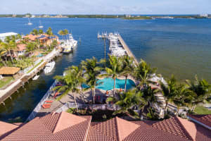142 Harbors Way, Boynton Beach, FL 33435, Sold 03/21/18