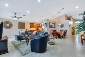 5760 Royal Club Dr, Boynton Beach, FL 33437, Sold 03/16/18