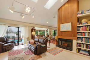 1201 NW 14th St, Boca Raton, FL 33486, Sold 04/17/18