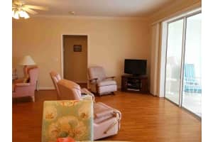 2400 55th Square, Vero Beach, FL 32966, Sold 03/27/18