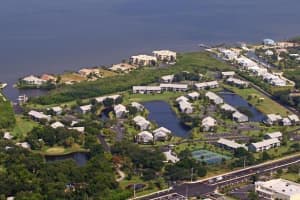 5715 Pelican Pointe Dr, Sebastian, FL 32958, Sold 07/30/18