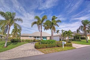 9007 SE Star Island Way, Hobe Sound, FL 33455, Sold 03/27/18