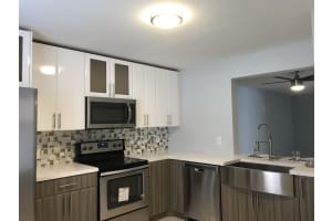 1409 Lakeview Dr E, Royal Palm Beach, FL 33411, Sold 02/26/18