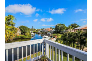 4244 SE Centerboard Ln, Stuart, FL 34997, Sold 12/28/18