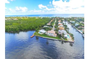 62 Harbour Dr N, Boynton Beach, FL 33435, Sold 03/16/18