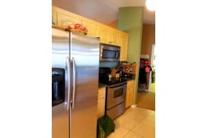 303 Rosewood Dr, Fort Pierce, FL 34947, Sold 03/29/18