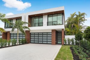 160 NE Wavecrest Way, Boca Raton, FL 33432, Sold 05/29/19