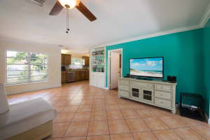19 Forest Hills Ln, Boca Raton, FL 33431, Sold 05/10/18