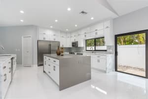 576 Sandpiper Way, Boca Raton, FL 33431, Sold 10/05/18