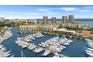 29 Yacht Club Dr, North Palm Beach, FL 33408, Sold 07/12/18