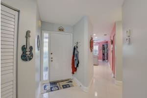 8639 Eagle Run Dr, Boca Raton, FL 33434, Sold 04/13/18