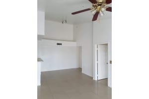 631 SW 111th Ln, Pembroke Pines, FL 33025, Sold 02/28/18