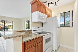 588 Trace Cir, Deerfield Beach, FL 33441, Sold 04/13/18