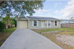 881 Caroline Ave, West Palm Beach, FL 33413, Sold 03/26/18